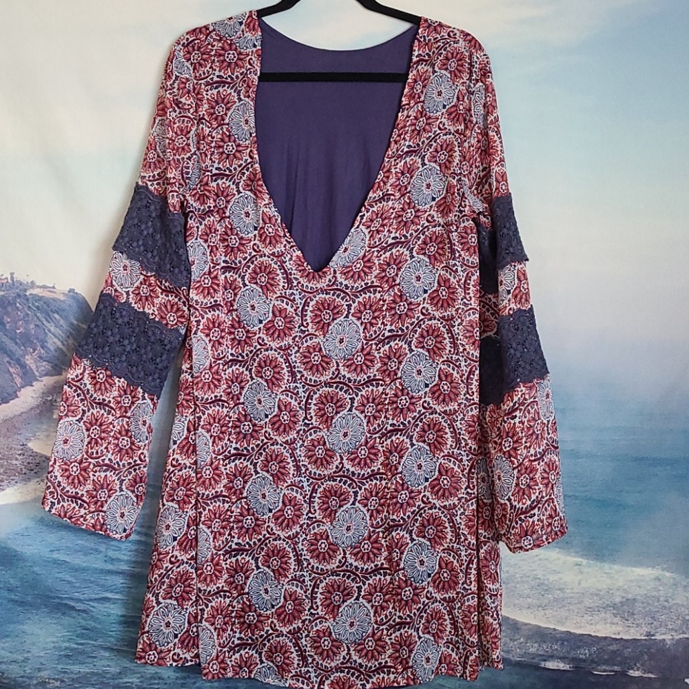 Women's Vulcom Red Blue Dress Size Large - Picture 6 of 7